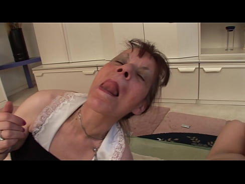 ❤️ Kaks vanaema ja üks vanaisa teevad kolmekesi ❤ Kvaliteetne porno at us ☑